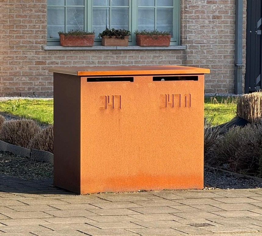 Cortenstaal brievenbus